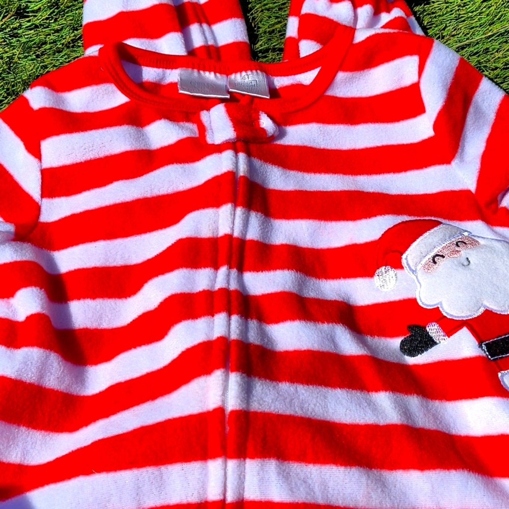 Footie pjs